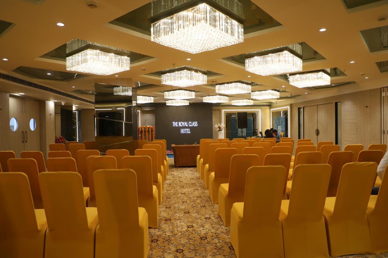 The Royal Class Hotel قاليور المظهر الخارجي الصورة