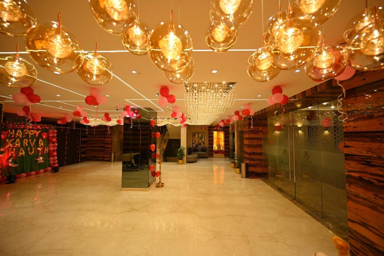 The Royal Class Hotel قاليور المظهر الخارجي الصورة
