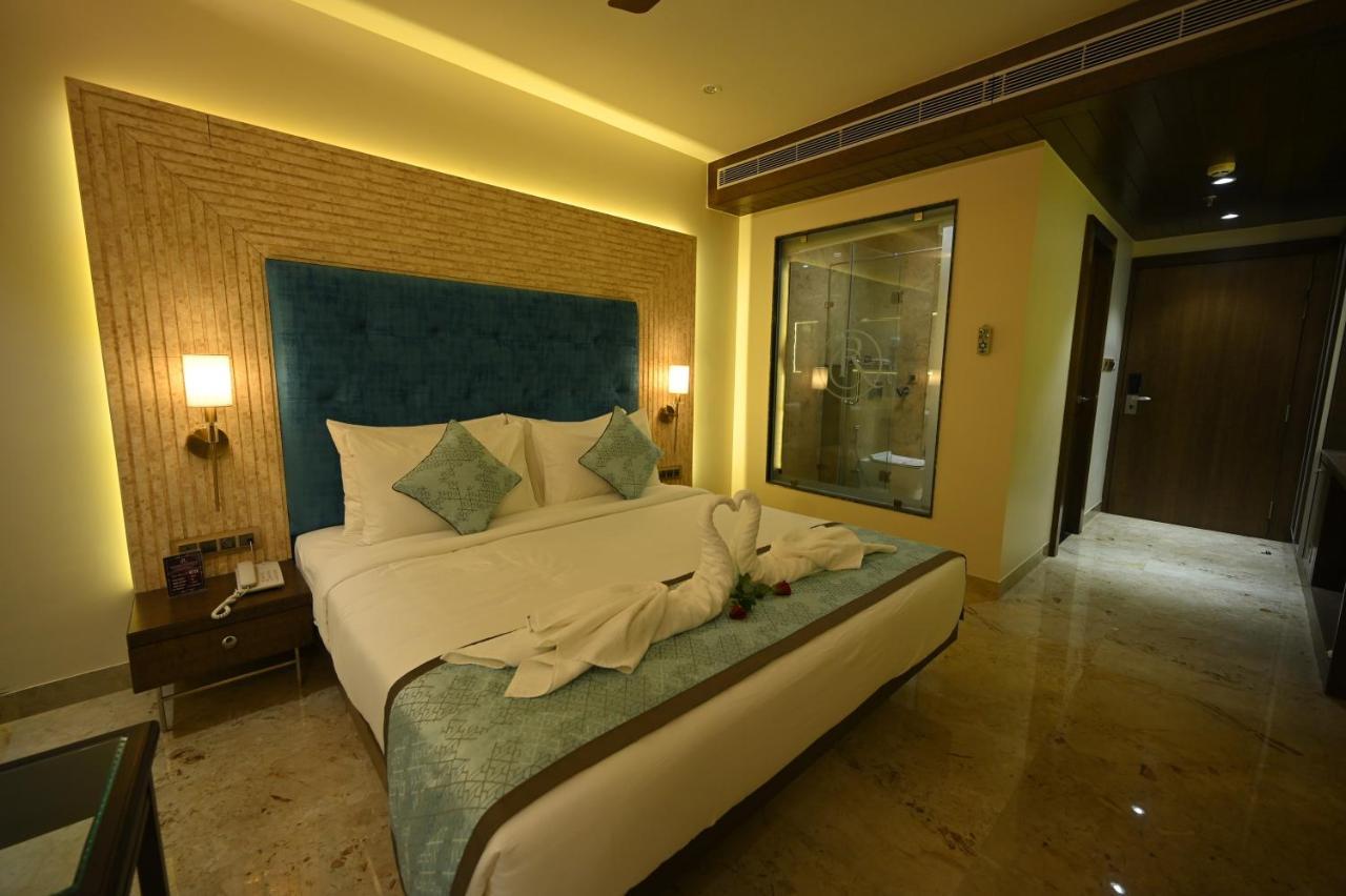 The Royal Class Hotel قاليور المظهر الخارجي الصورة
