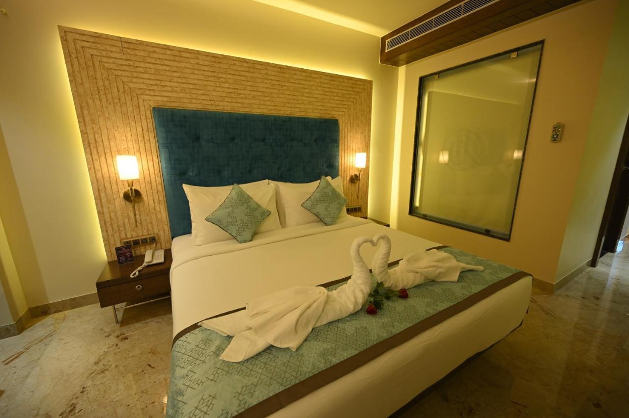 The Royal Class Hotel قاليور المظهر الخارجي الصورة